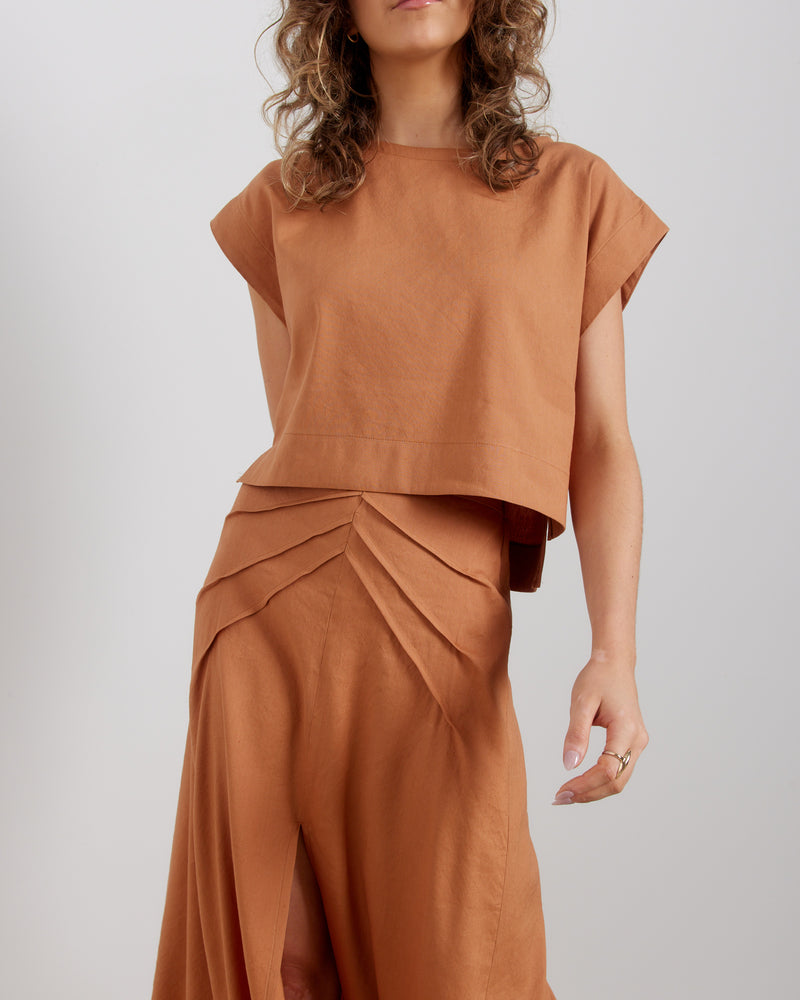 Melissa McMullan Top