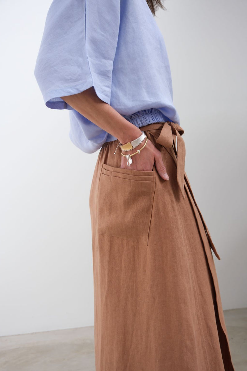 Ruth Stephens Linen Ballon top with side elastic